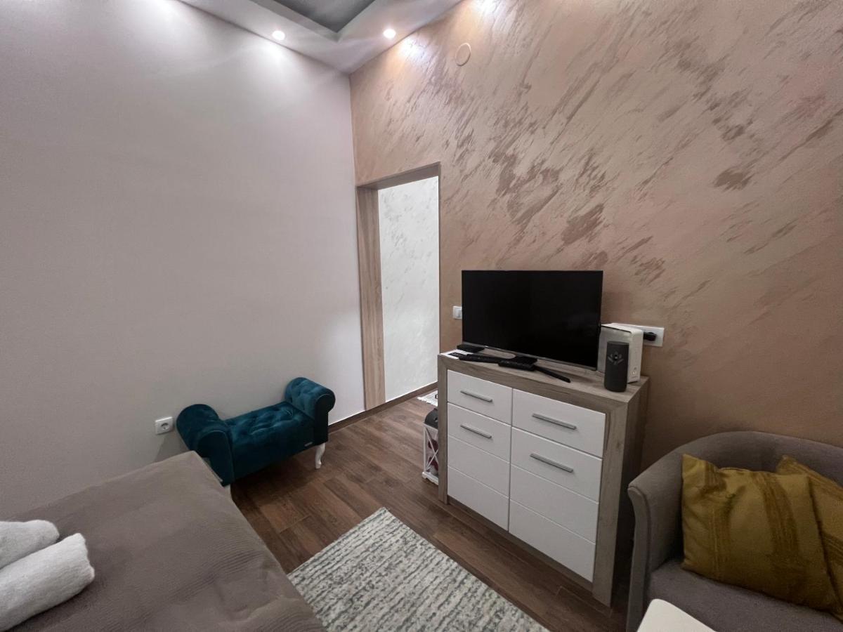 Apartment Nora Belgrado Buitenkant foto